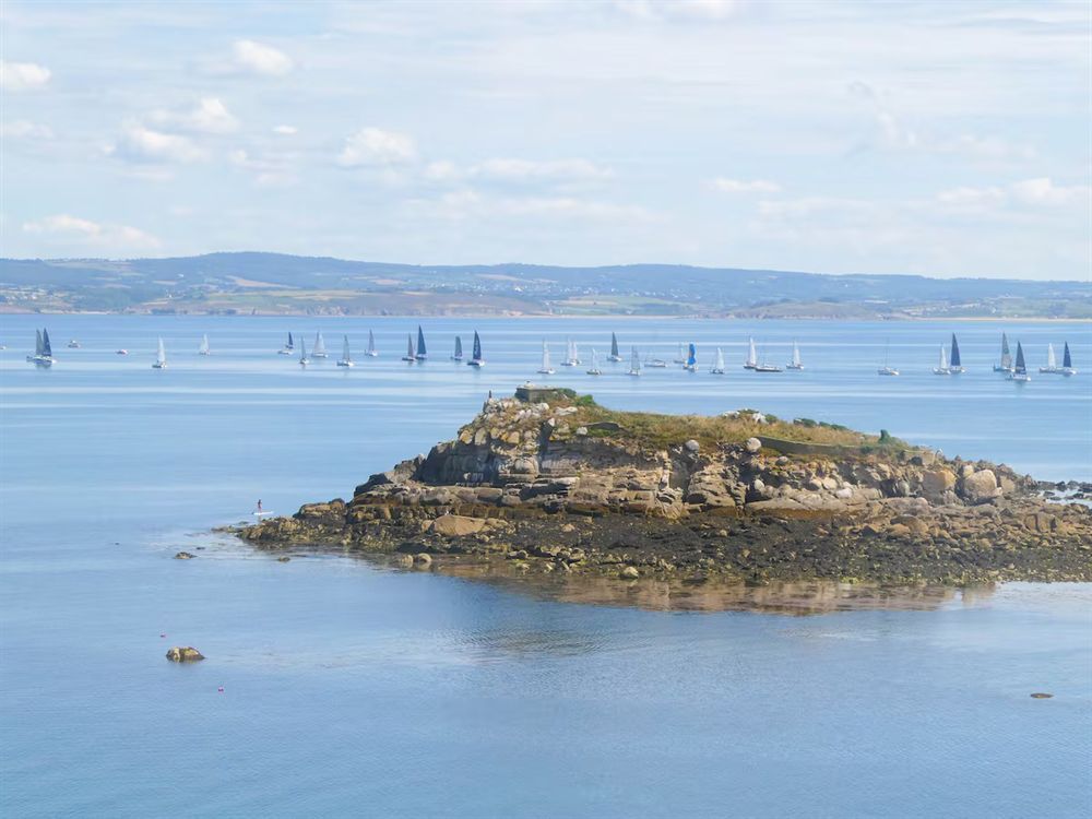 La baie de Douarnenez et l'îlot