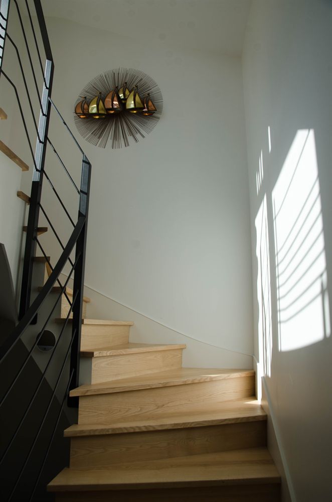 Intérieur — l'escalier